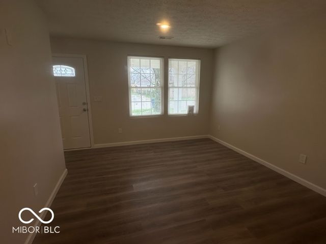 3514 Luewan Court, Indianapolis, IN 46235