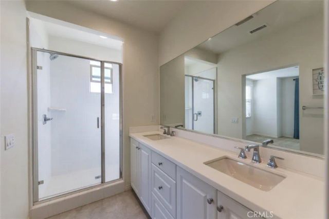 148 Parkwood, Irvine, CA 92620