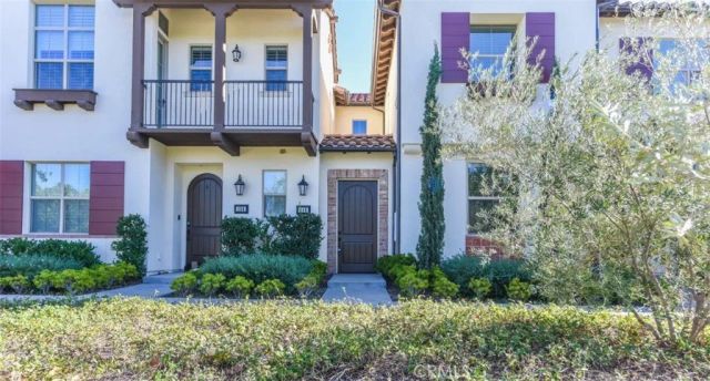 148 Parkwood, Irvine, CA 92620