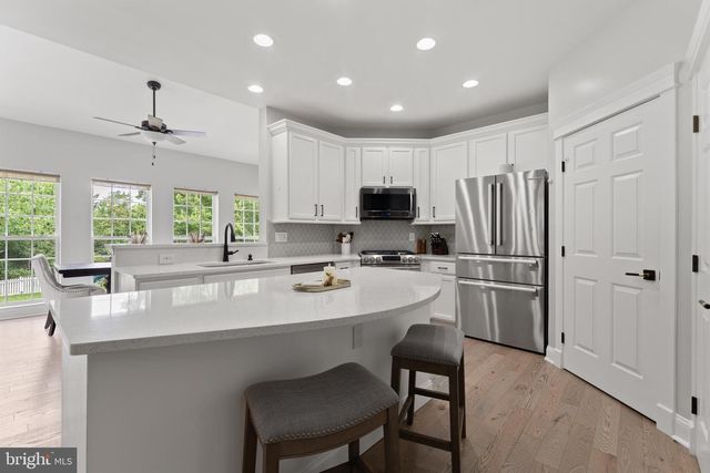 123 HUNTON DR, Fredericksburg, VA 22405