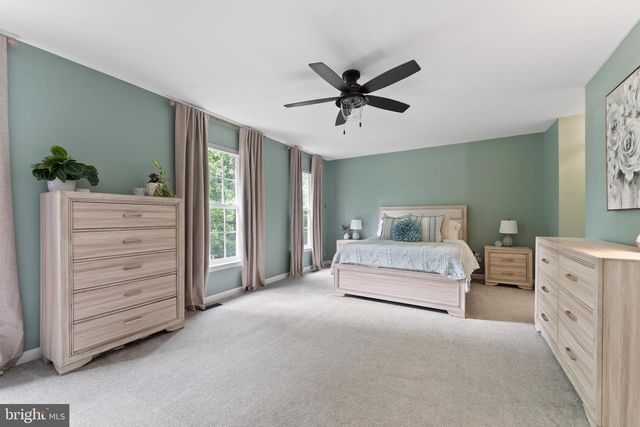123 HUNTON DR, Fredericksburg, VA 22405