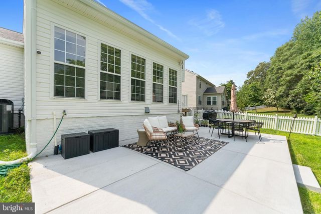 123 HUNTON DR, Fredericksburg, VA 22405