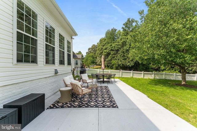 123 HUNTON DR, Fredericksburg, VA 22405