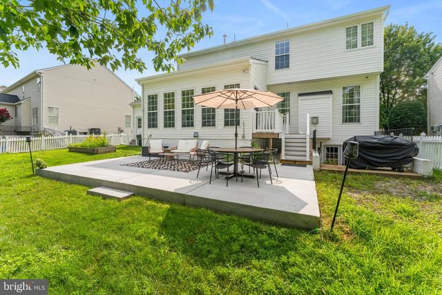 123 HUNTON DR, Fredericksburg, VA 22405