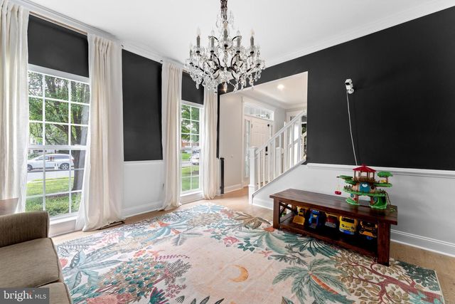 123 HUNTON DR, Fredericksburg, VA 22405
