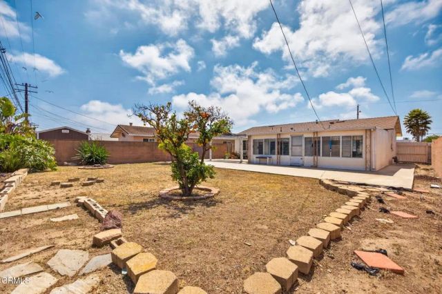 1566 N 7th Place, Port Hueneme, CA 93041