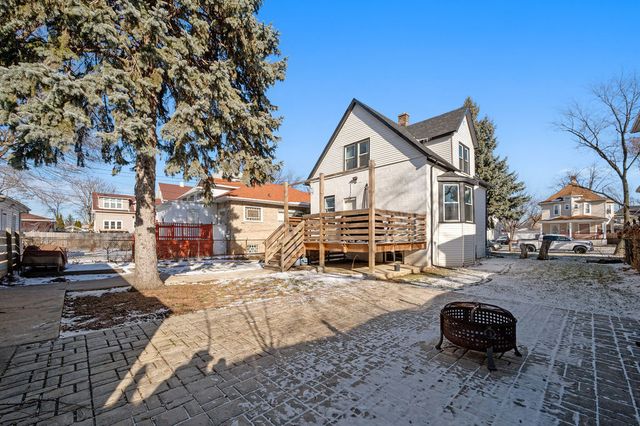 1610 S 4th Avenue, Maywood, IL 60153