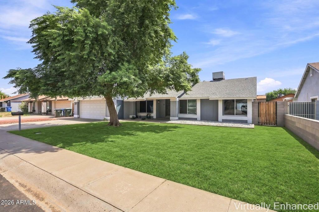 7635 W COLLEGE Drive, Phoenix, AZ 85033 — photo 4