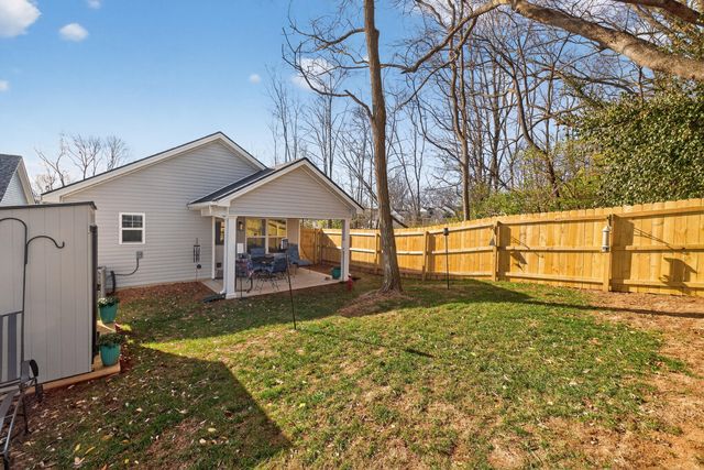 737 Harrison Trace, Lexington, KY 40505