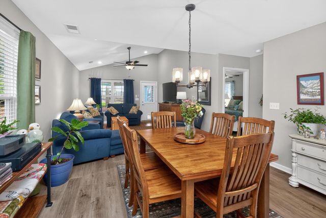 737 Harrison Trace, Lexington, KY 40505