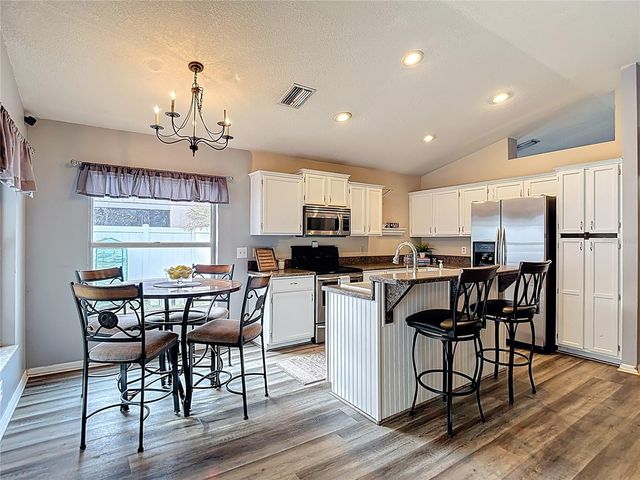 2631 GREEN VALLEY STREET, Valrico, FL 33596