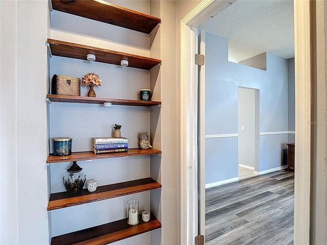 2631 GREEN VALLEY STREET, Valrico, FL 33596