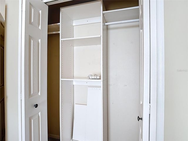 2631 GREEN VALLEY STREET, Valrico, FL 33596