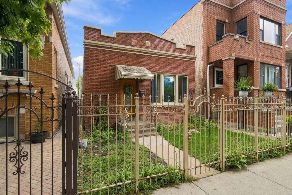 2851 S KILDARE Avenue, Chicago, IL 60623 — photo 2