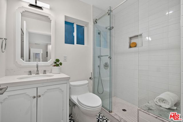 14348 Roblar Place, Sherman Oaks, CA 91423