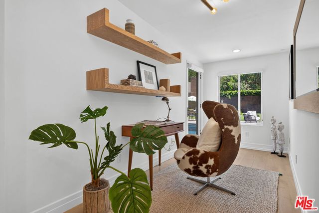 14348 Roblar Place, Sherman Oaks, CA 91423