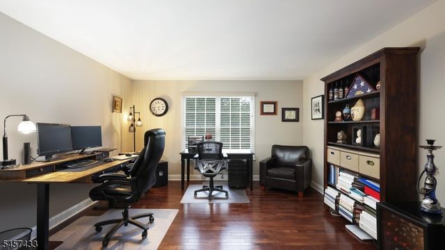 8 Downingtown Ct, Warren Twp., NJ 07059