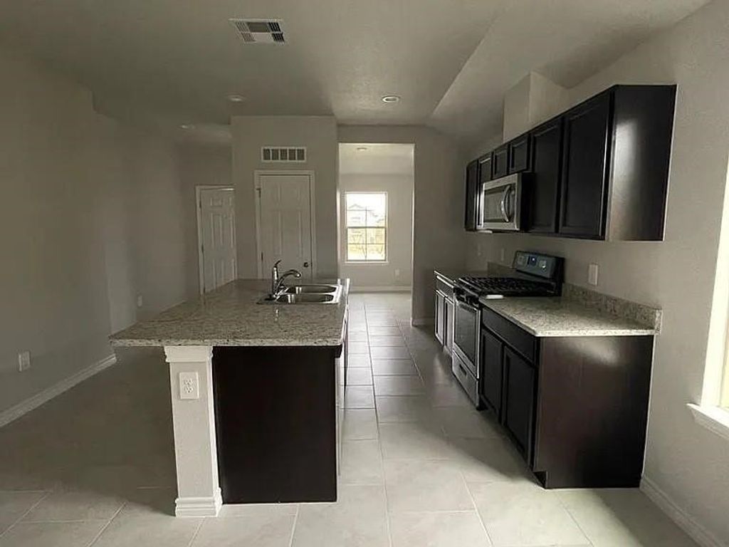 2317 Restful, Corpus Christi, TX 78418 — photo 2