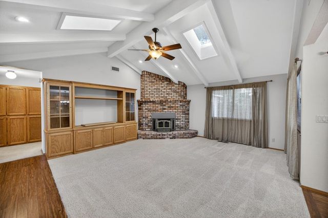 14 Rose River Ct, Sacramento, CA 95831