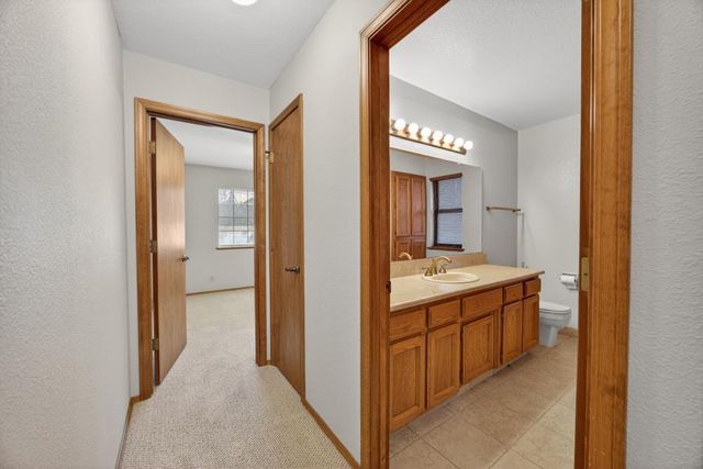 14 Rose River Ct, Sacramento, CA 95831