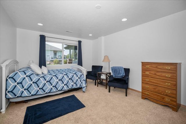 1525 N Lancashire Ln, Liberty Lake, WA 99019