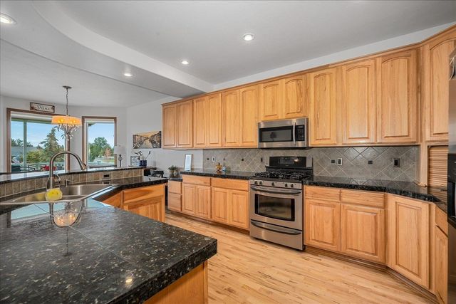 1525 N Lancashire Ln, Liberty Lake, WA 99019