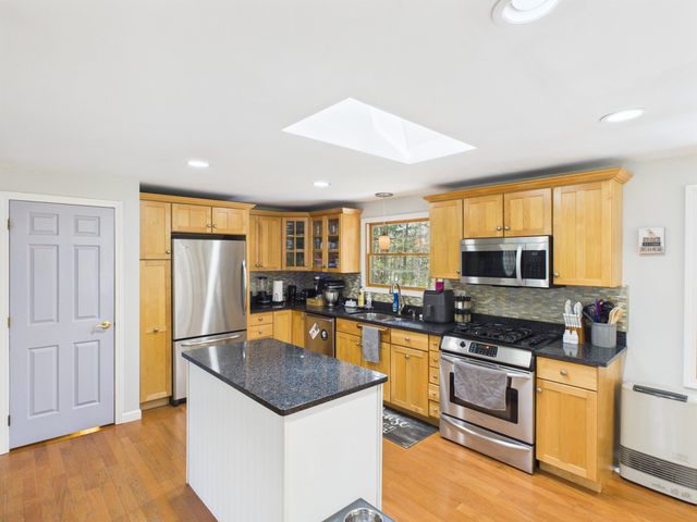 25 Partridge Knoll Road, Campton, NH 03223