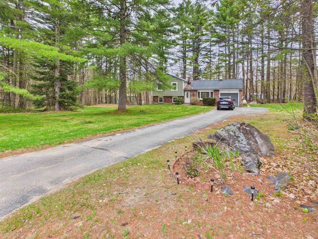 25 Partridge Knoll Road, Campton, NH 03223