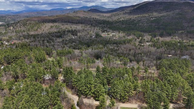 25 Partridge Knoll Road, Campton, NH 03223