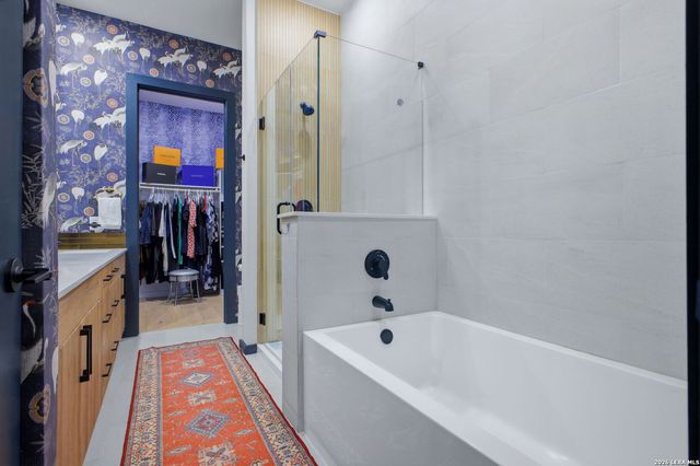 719 E Locust St Unit 4107, San Antonio, TX 78212