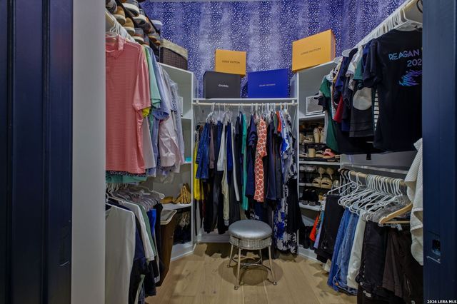 719 E Locust St Unit 4107, San Antonio, TX 78212