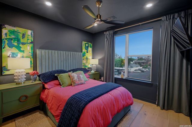 719 E Locust St Unit 4107, San Antonio, TX 78212