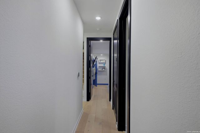 719 E Locust St Unit 4107, San Antonio, TX 78212