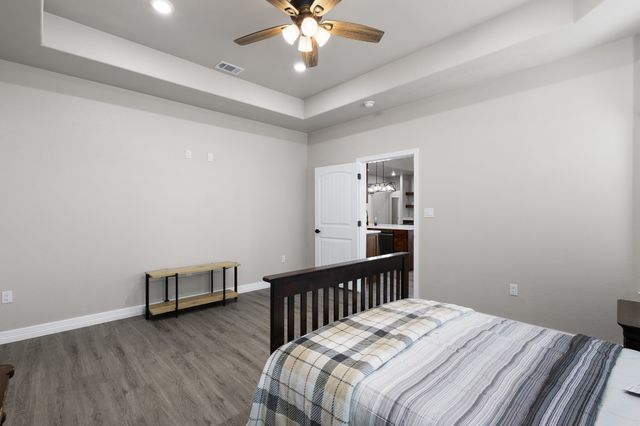 1404 Faulkner Road, Sunset, TX 76270