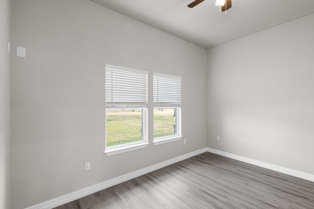 1404 Faulkner Road, Sunset, TX 76270