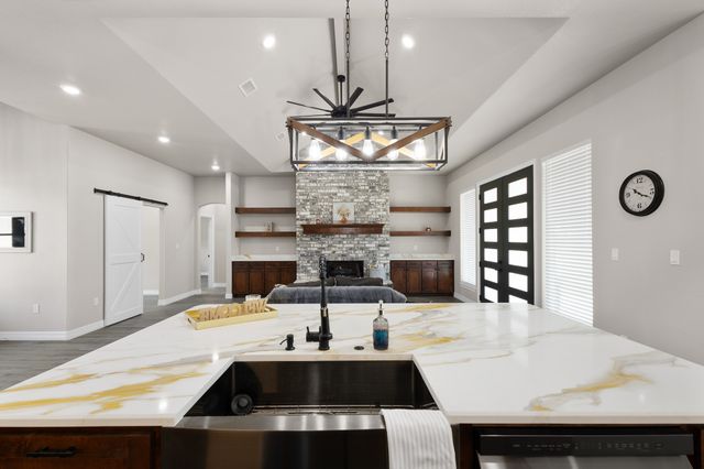 1404 Faulkner Road, Sunset, TX 76270