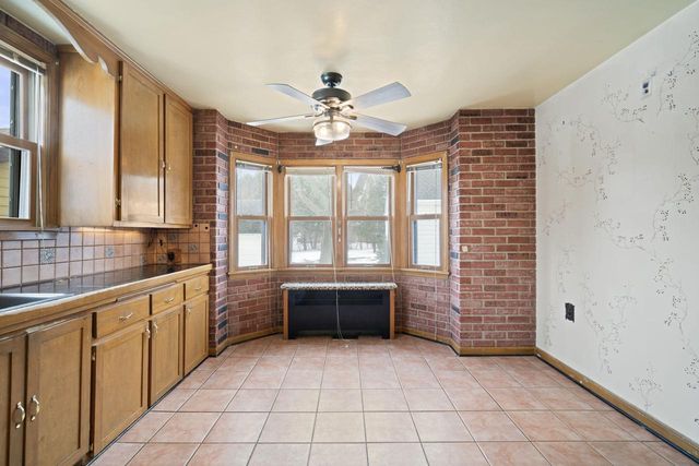 5144 S 43rd STREET, Greenfield, WI 53220