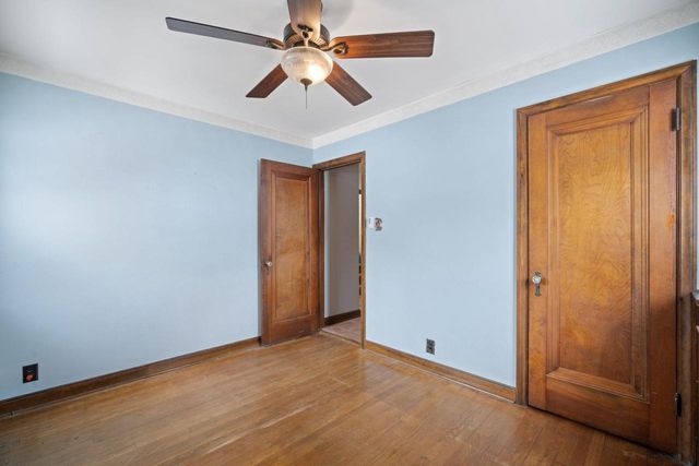 5144 S 43rd STREET, Greenfield, WI 53220