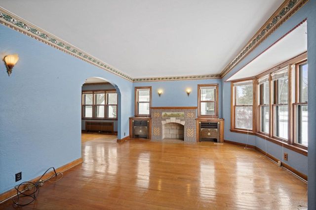 5144 S 43rd STREET, Greenfield, WI 53220