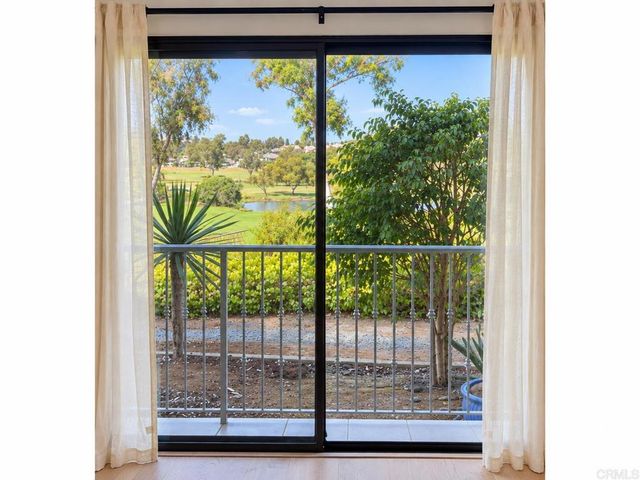 2348 La Costa Avenue 216, Carlsbad, CA 92009