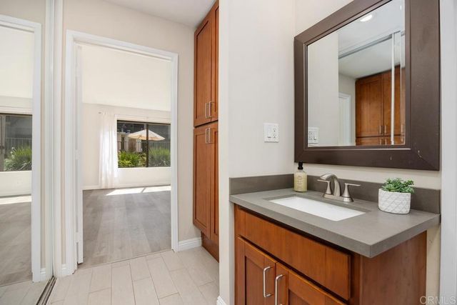 2348 La Costa Avenue 216, Carlsbad, CA 92009