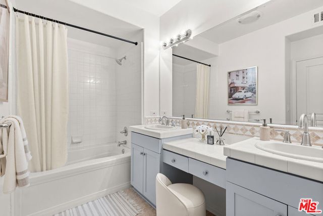 13044 Pacific 108, Playa Vista, CA 90094