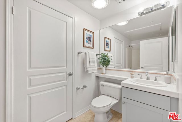 13044 Pacific 108, Playa Vista, CA 90094