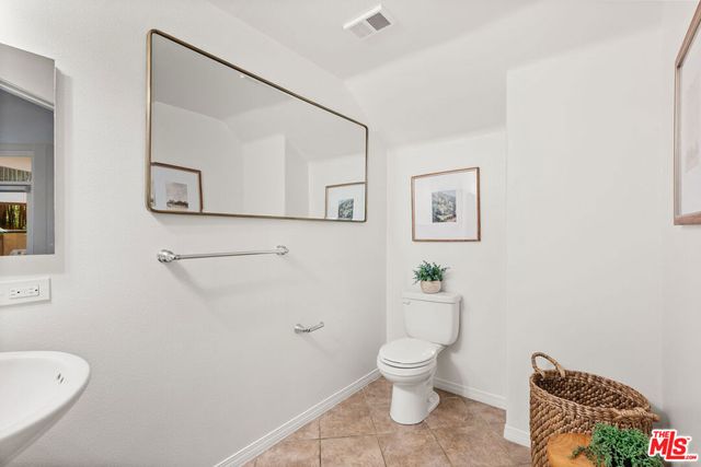 13044 Pacific 108, Playa Vista, CA 90094
