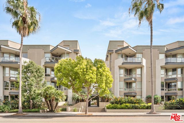 13044 Pacific 108, Playa Vista, CA 90094