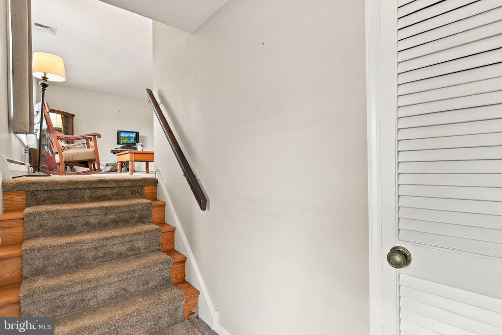 177 SHARE DR, MORRISVILLE, PA 19067 — photo 5