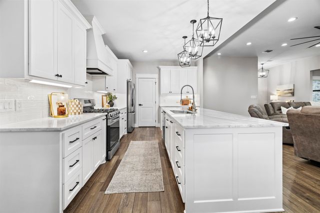 4167 S Sego Lilly Rd, Diana, TX 75640