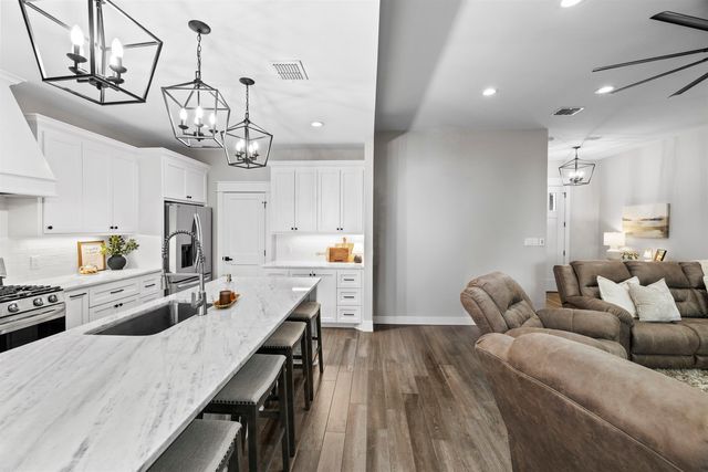 4167 S Sego Lilly Rd, Diana, TX 75640