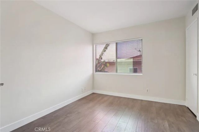 7320 Lennox Avenue D11, Van Nuys, CA 91405