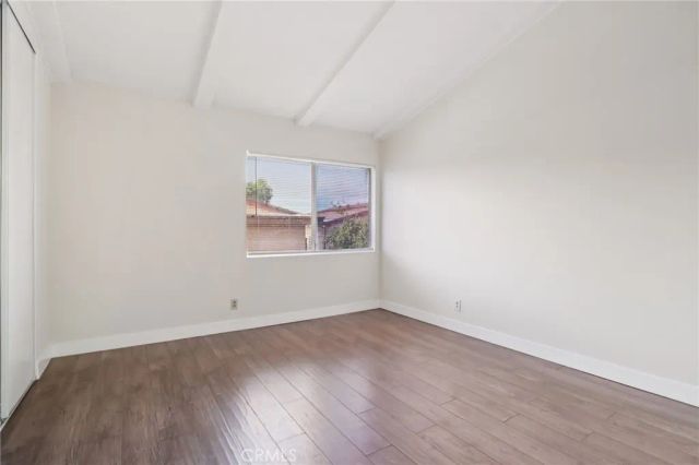 7320 Lennox Avenue D11, Van Nuys, CA 91405